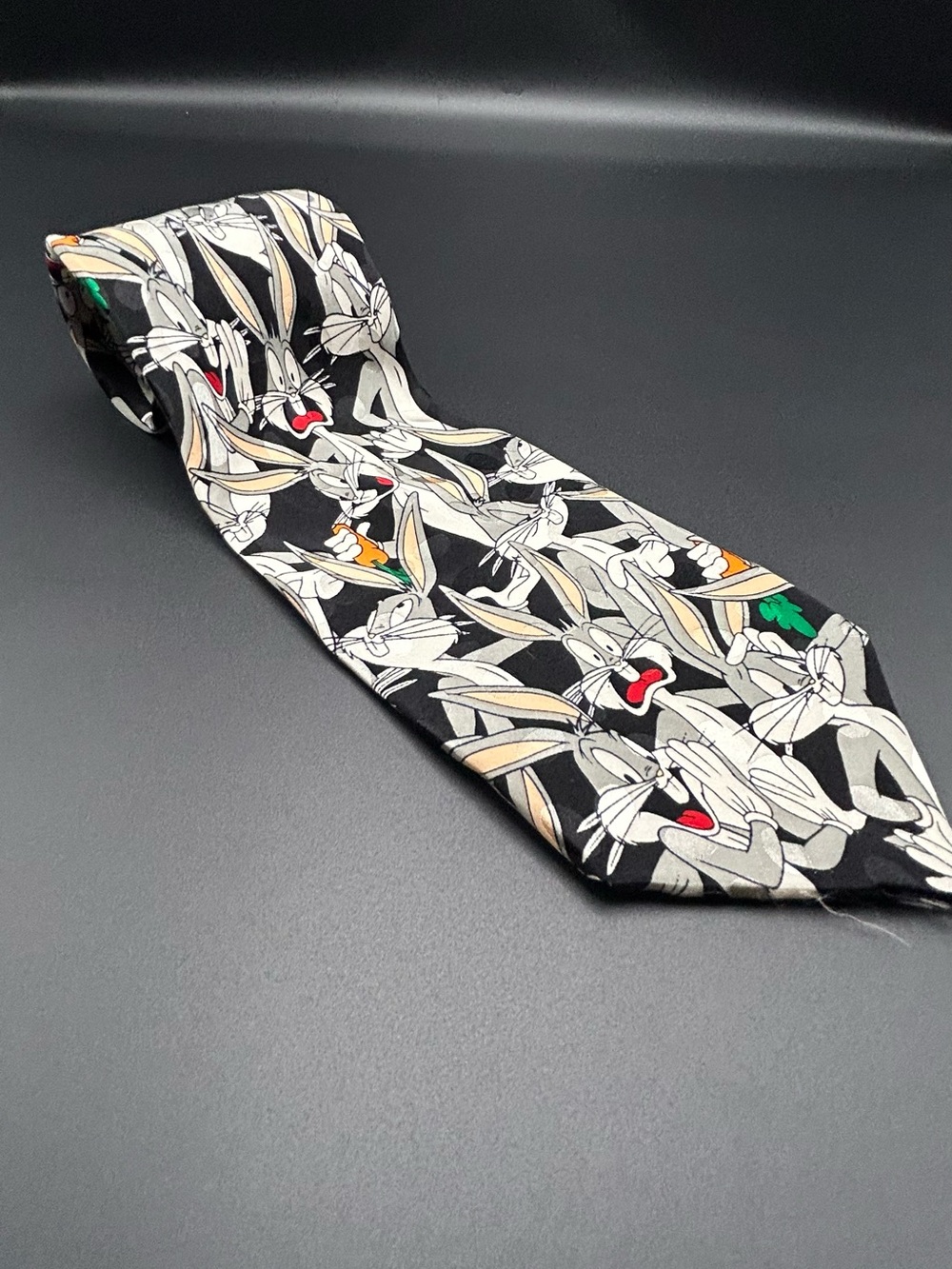 Vtg Looney Tunes Mania 1993 Bugs Bunny All Over Print Men's Necktie Polyester